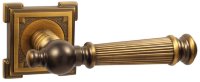  Ручка дверная Vantage V15 Дверная ручка Вантаж на квадратной розетке, модель V15.