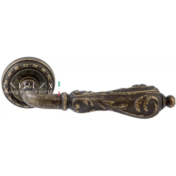 Дверная ручка EXTREZA GRETA 302 R02 F23 Античная бронза 